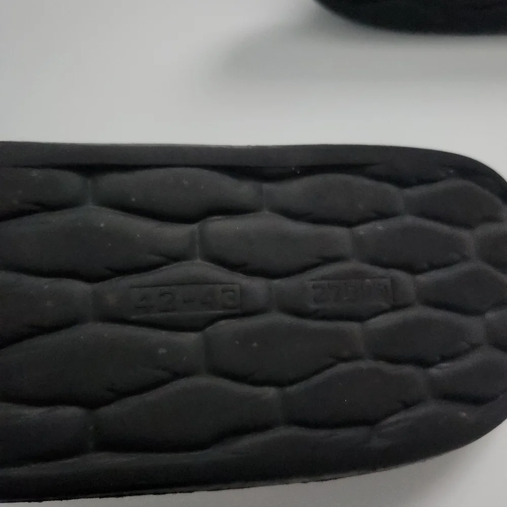 Men's Black and Gray House Shoes Sandals Flip Flops Size‎ 42-43